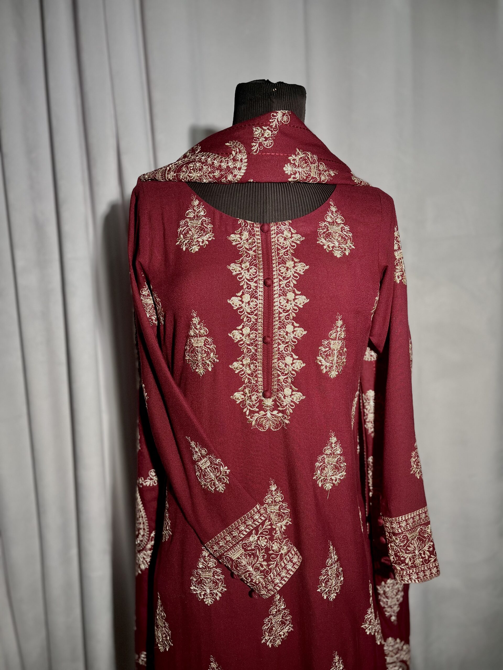Maroon Danak Embroidered Shalwar Kameez - Image 2